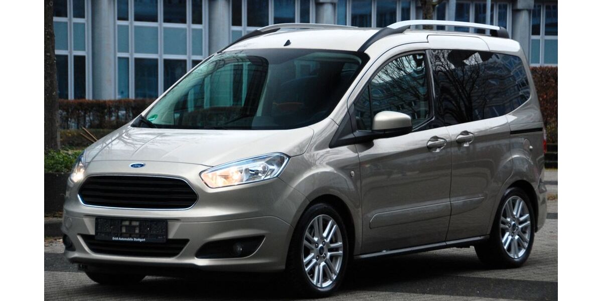 Ford Tourneo Courier 72.000 km 9.490 &euro; Stuttgart 70567