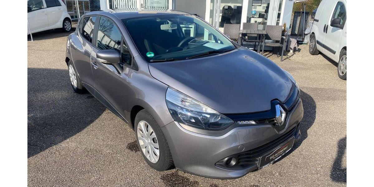 Renault Clio 89.000 km 5.600 &euro; Markgröningen 71706