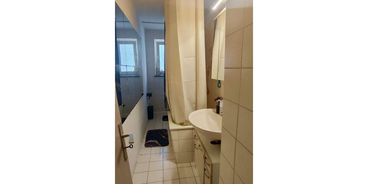 Etagenwohnung Stuttgart Ost - 3 Zimmer, 72 m&sup2;, 245.000&euro; | Angebot:24685851