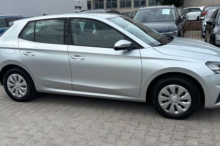 Skoda Fabia 28.734 km 13.650 &euro; Nufringen/Stuttgart 71154