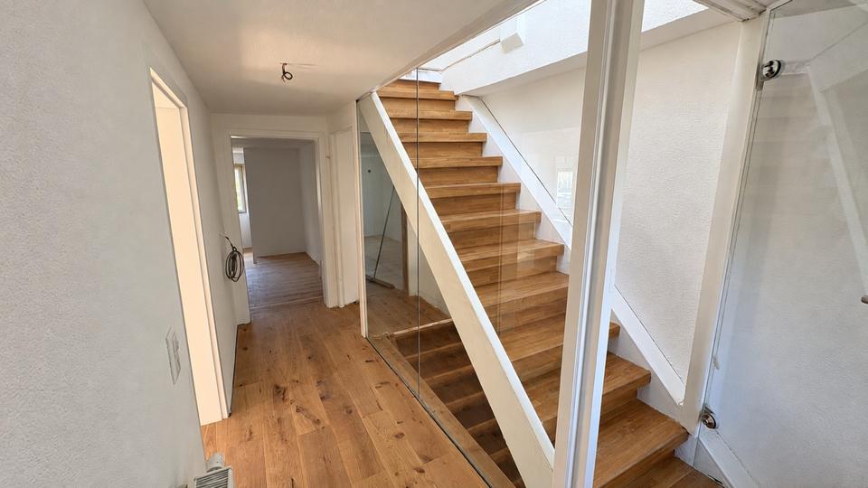 Einfamilienhaus Esslingen am Neckar Oberesslingen - 4.5 Zimmer, 140 m&sup2;, 1.995&euro; | Angebot:27623344