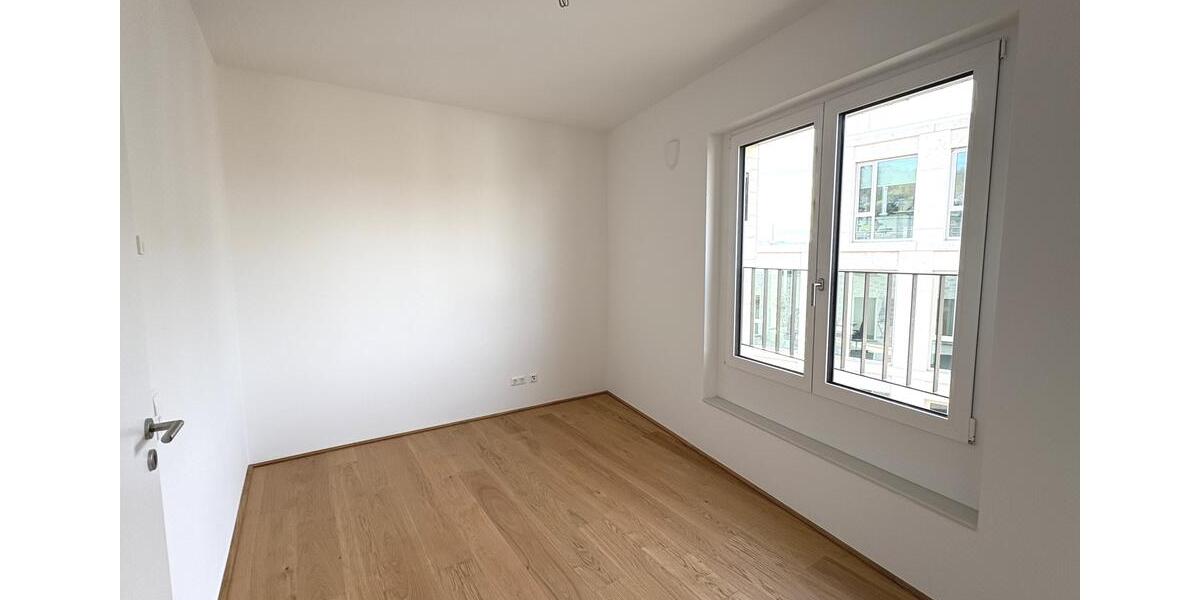 Einfamilienhaus Leonberg - 4 Zimmer, 121 m&sup2;, 2.484&euro; | Angebot:23712507