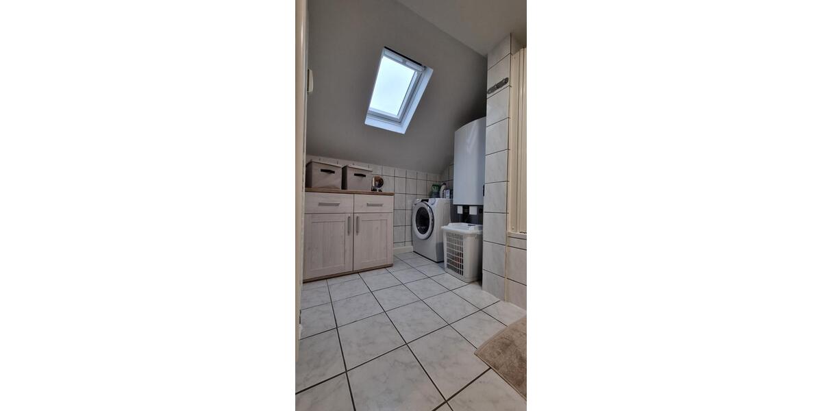 Dachgeschoßwohnung Pforzheim - 2.5 Zimmer, 55 m&sup2;, 179.000&euro; | Angebot:24274596