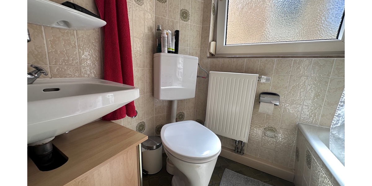 3 Zi.-DG-Wohnung mit Fernsicht in Top Lage von Stuttgart West Nähe Hölderlinplatz - Dachgeschoßwohnung Stuttgart Stuttgart-West | Angebot:26829496