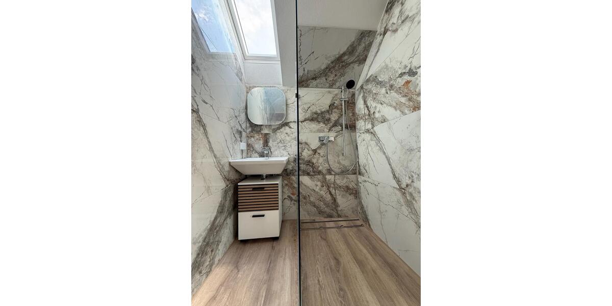 Etagenwohnung Tübingen Lustnau - 1 Zimmer, 24 m&sup2;, 550&euro; | Angebot:27591487