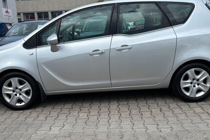Opel Meriva 130.252 km 5.950 &euro; Nufringen/Stuttgart 71154