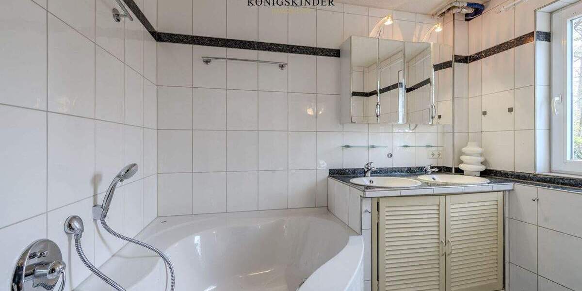 Einfamilienhaus Gerlingen - 1 Zimmer, 308 m&sup2;, 1.870.000&euro; | Angebot:25731909