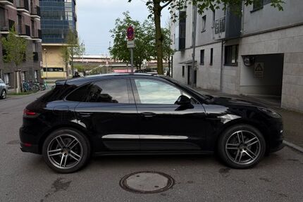 Porsche Macan 38.500 km 58.500 &euro; Stuttgart 70191