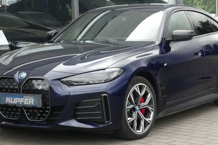 BMW i4 9.485 km 49.400 € Vaihingen / Enz 71665