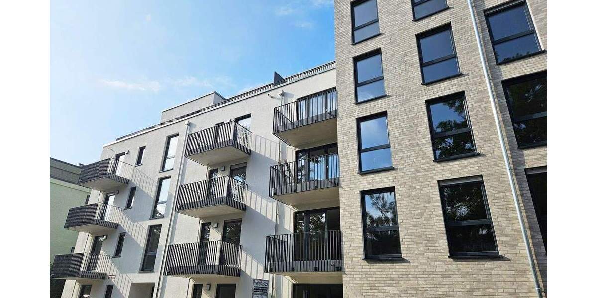 Etagenwohnung Stuttgart Untertürkheim - 3 Zimmer, 80 m&sup2;, 1.440&euro; | Angebot:24723643