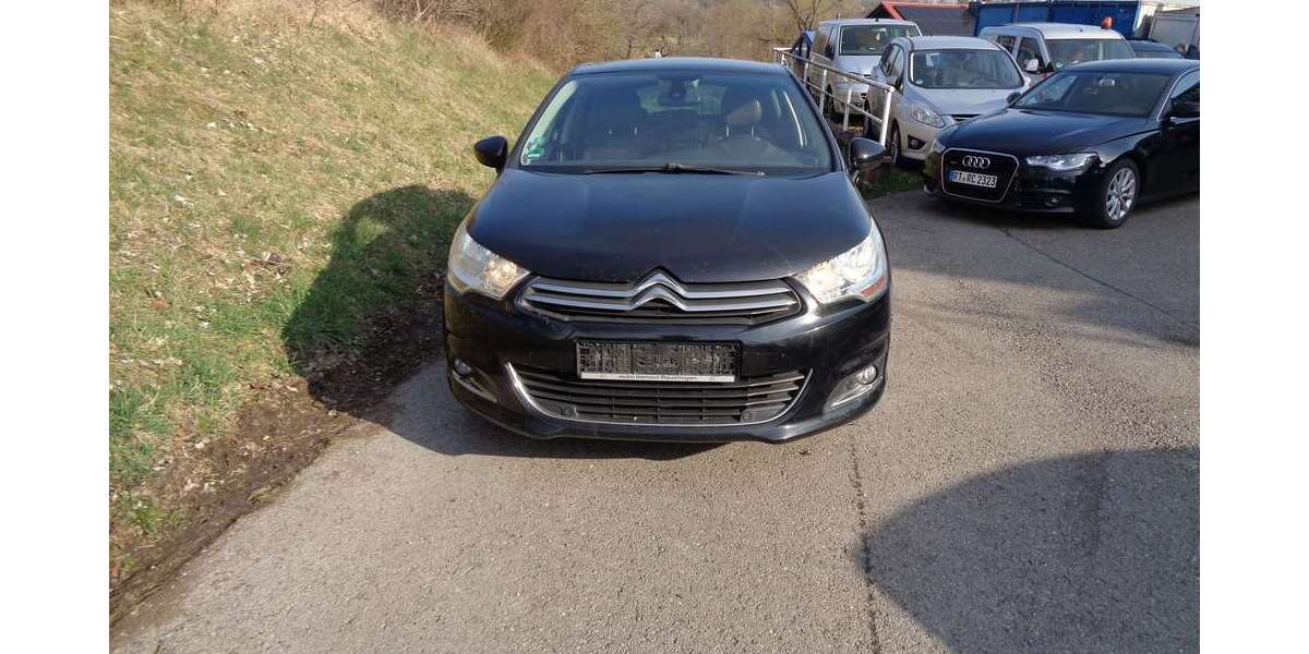 Citroen C4 290.000 km 2.999 &euro; Reutlingen (Ohmenhausen)- Tel 01799296766 72770