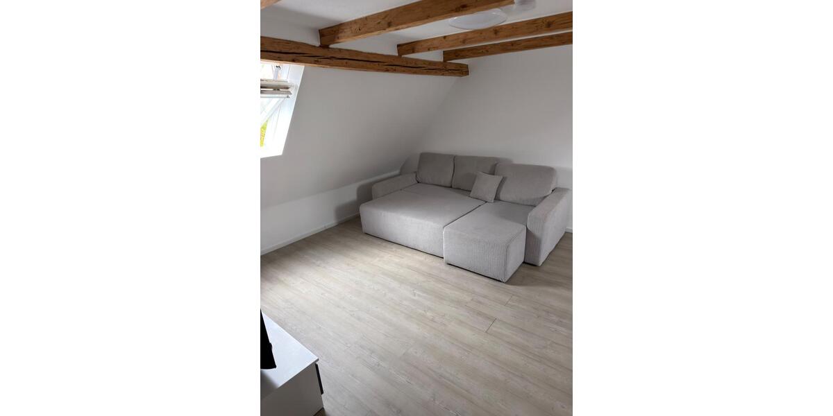 Dachgeschoßwohnung Reutlingen Sondelfingen - 2 Zimmer, 50 m&sup2;, 750&euro; | Angebot:27589481