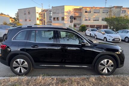 Mercedes-Benz EQB 48.700 km 31.499 &euro; Steinenbronn 71144