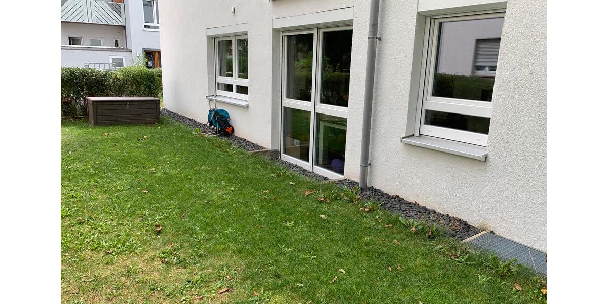 Erdgeschoßwohnung Esslingen am Neckar - 4 Zimmer, 92 m&sup2;, 599.000&euro; | Angebot:26042041