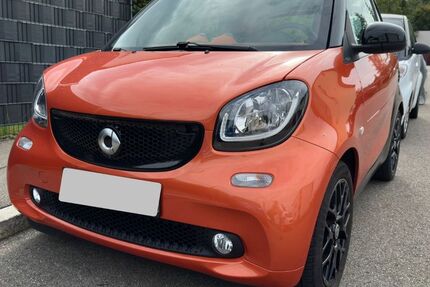 Smart ForTwo 71.466 km 9.300 € Böblingen 71034