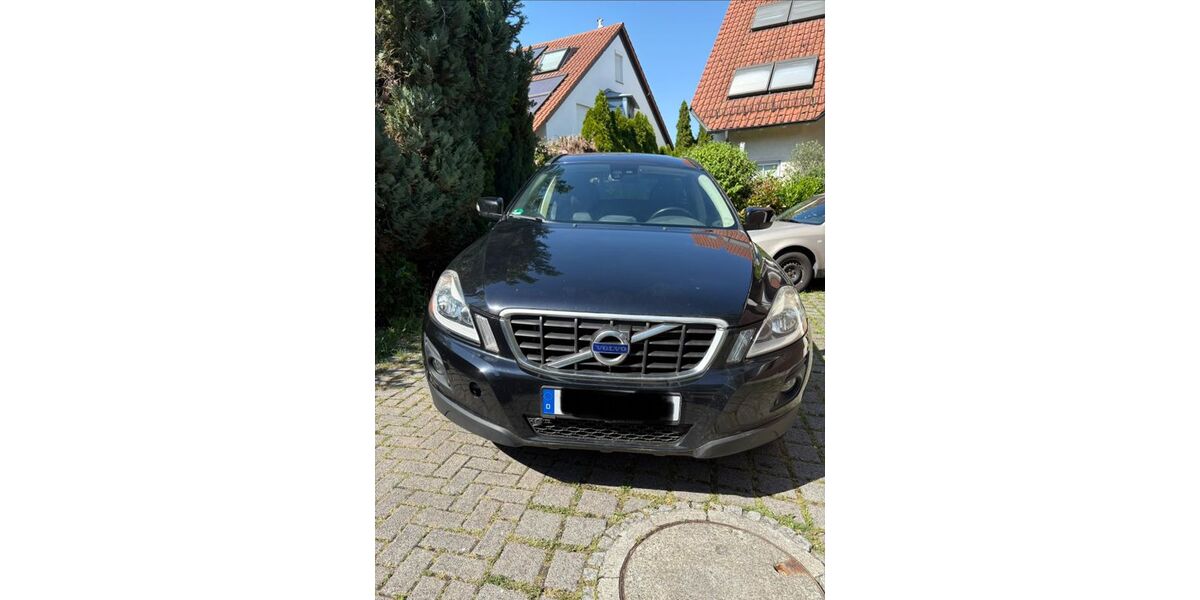 Volvo XC60 43.000 km 9.000 &euro; Stuttgart 70437