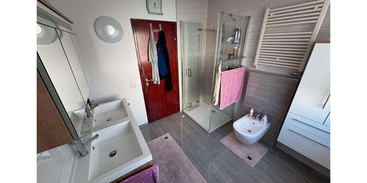 Reihenhaus Herrenberg - 5.5 Zimmer, 135 m&sup2;, 590.000&euro; | Angebot:26640667