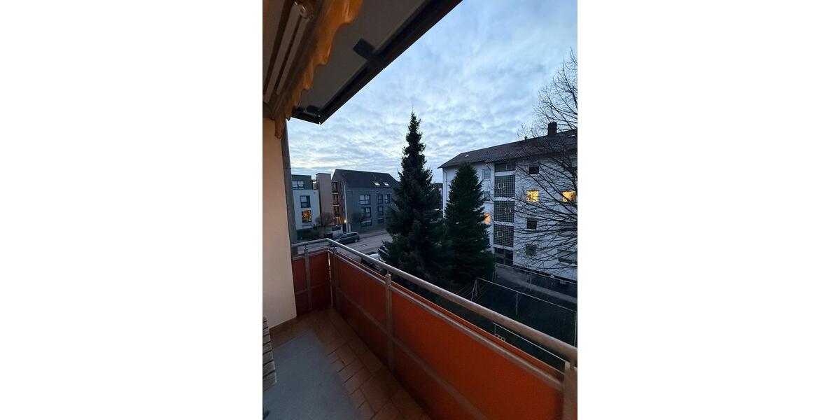 Etagenwohnung Ludwigsburg Oßweil - 3 Zimmer, 75 m&sup2;, 1.100&euro; | Angebot:25795450