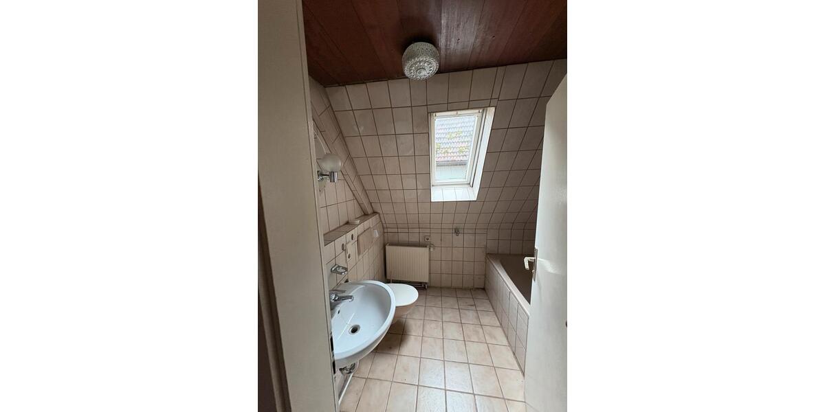 Einfamilienhaus Niefern-Öschelbronn Öschelbronn - 4 Zimmer, 120 m&sup2;, 120.000&euro; | Angebot:26327587