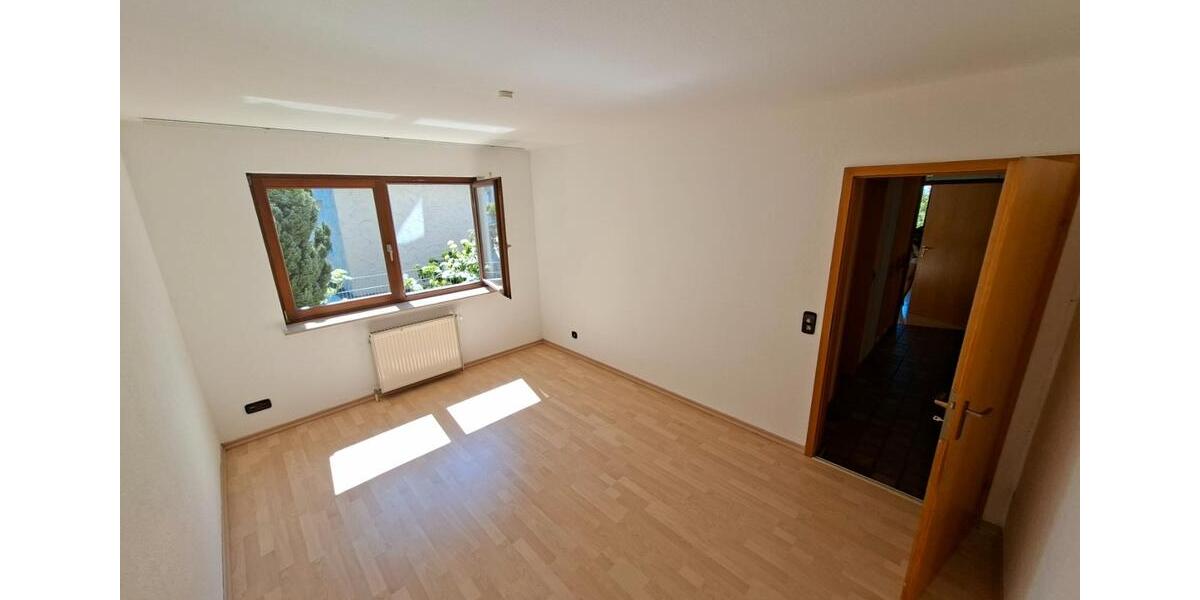 Erdgeschoßwohnung Filderstadt - 4 Zimmer, 115 m&sup2;, 450.000&euro; | Angebot:27263491