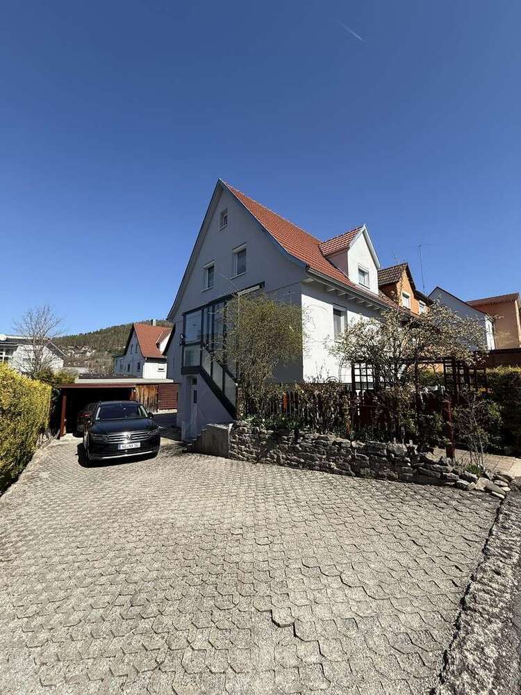 Haus zum Kaufen in Nagold 600.000 € 215 m²
