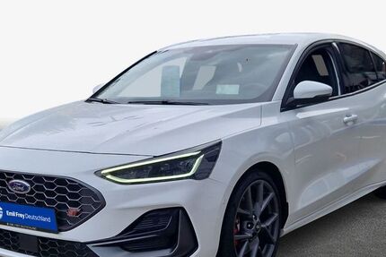 Ford Focus 37.672 km 27.880 &euro; Waiblingen 71332