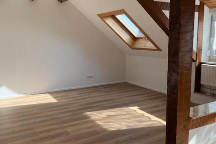Wohnung Gäufelden - 2 Zimmer, 65 m&sup2;, 1.080&euro; | Angebot:25400819