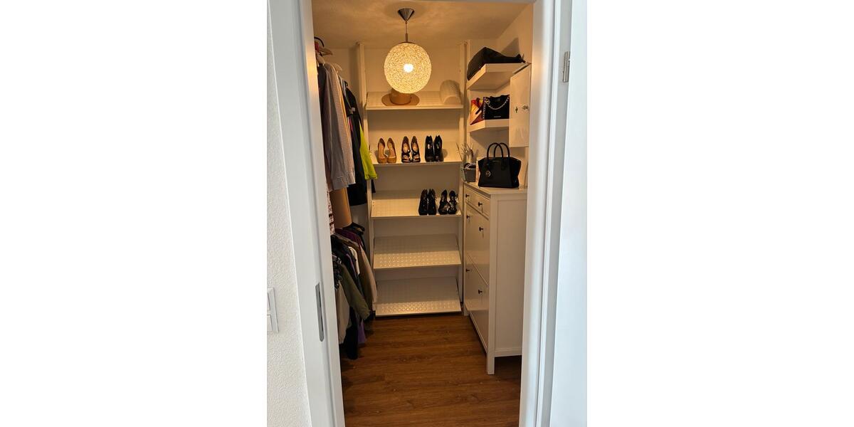 Reihenhaus Metzingen - 5 Zimmer, 122 m&sup2;, 497.000&euro; | Angebot:25858430