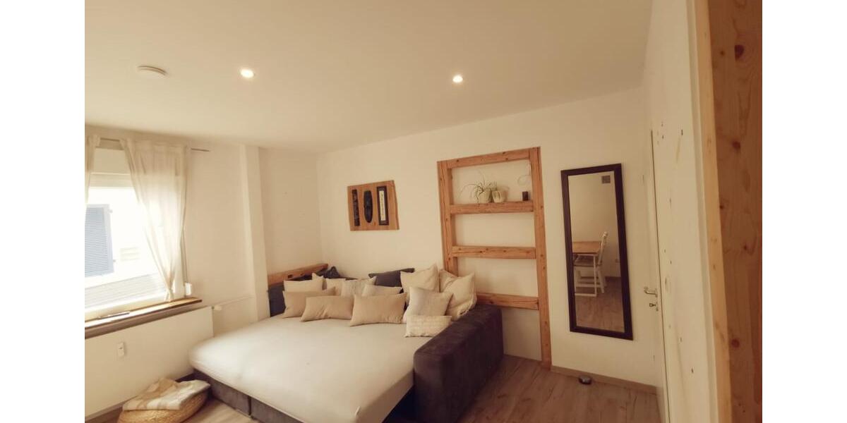 Mehrfamilienhaus, Wohnhaus Reutlingen Orschel-Hagen - 10 Zimmer, 181 m&sup2;, 749.000&euro; | Angebot:26292935