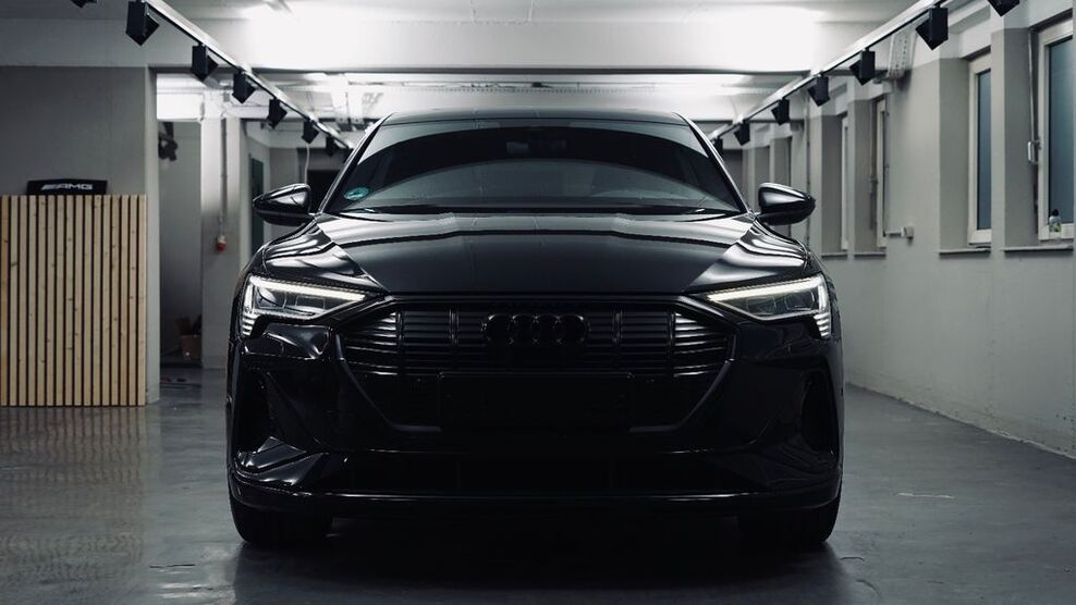 Audi e-tron 137.000 km 31.420 € Altbach 73776