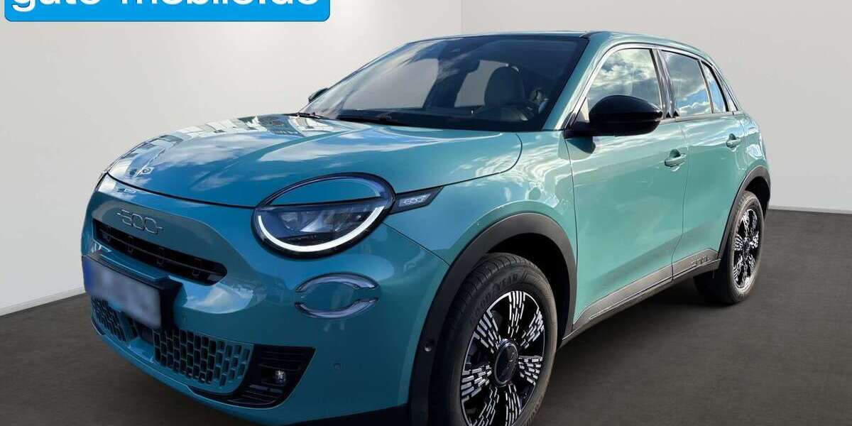 Fiat 600 9.000 km 25.690 € Leonberg 71229