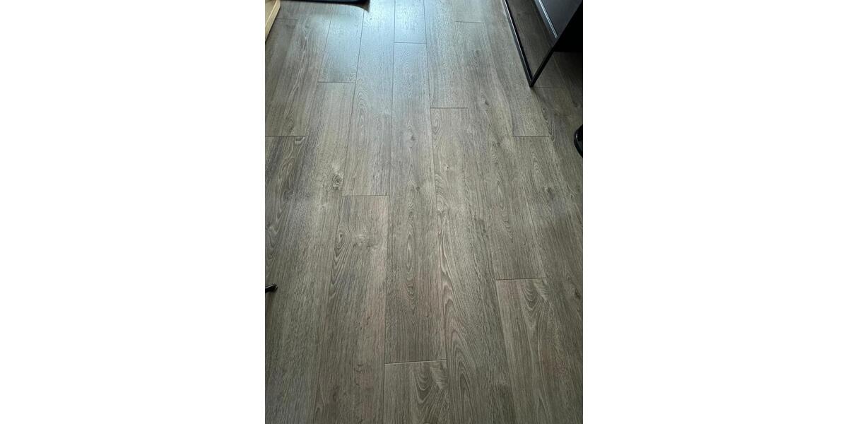 Dachgeschoßwohnung Sachsenheim - 2 Zimmer, 49 m&sup2;, 190.000&euro; | Angebot:24561135