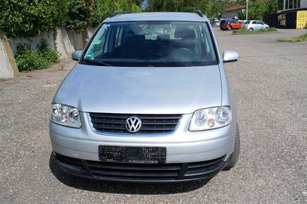 VW Touran 169.900 km 3.700 &euro; Stuttgart 70435