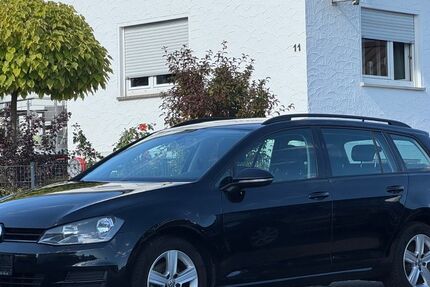 VW Golf 111.821 km 11.490 € Walddorfhäslach 72141