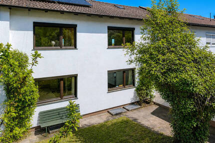 Haus Stuttgart Bergheim - 6 Zimmer, 123 m&sup2;, 670.000&euro; | Angebot:26643463