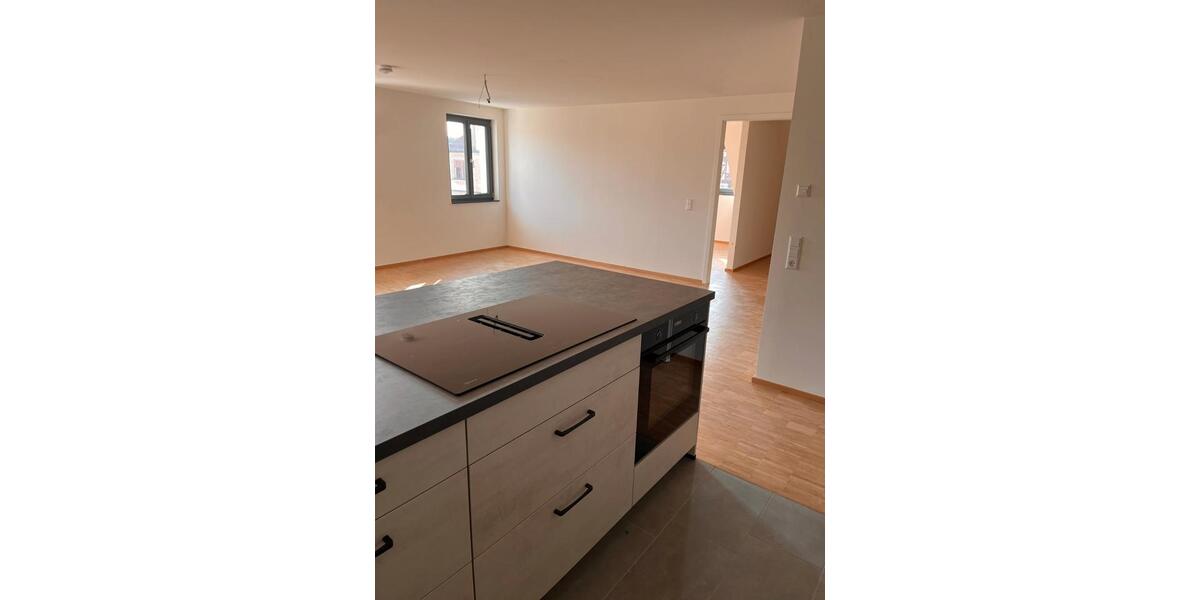 Etagenwohnung Vaihingen an der Enz - 2.5 Zimmer, 83 m&sup2;, 986&euro; | Angebot:26461307