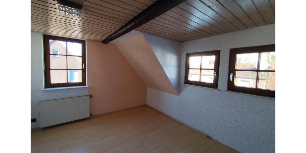 Doppelhaushälfte Nürtingen - 7 Zimmer, 192 m&sup2;, 499.000&euro; | Angebot:26766128