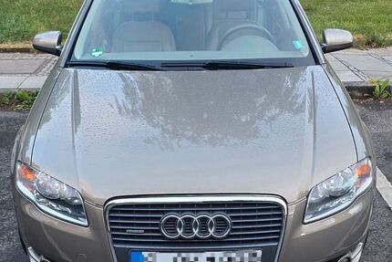 Audi A4 125.888 km 6.300 &euro; Stuttgart 70195