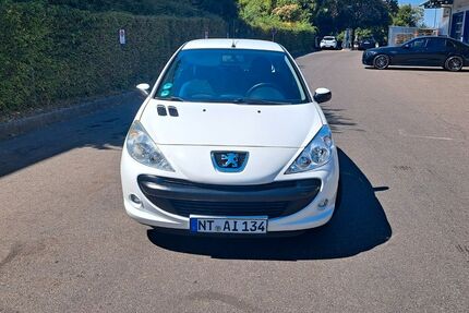 Peugeot 206 128.000 km 3.280 &euro; Filderstadt 70794