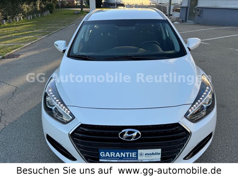 Hyundai i40 146.270 km 9.499 € Reutlingen 72766