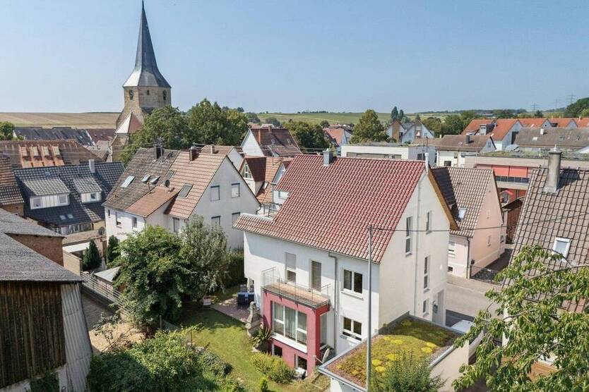 Großzügige Architektur & Raum für Ideen - Gepflegtes Einfamilienhaus, das mit Ihnen wächst