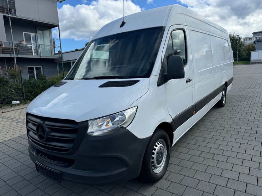 Mercedes-Benz Sprinter 278.000 km 17.970 € Holzgerlingen 71088
