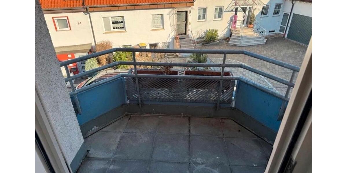 Etagenwohnung Fellbach Oeffingen - 3 Zimmer, 71 m&sup2;, 1.200&euro; | Angebot:25934834