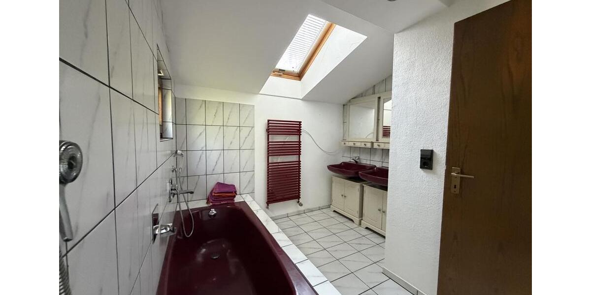 Einfamilienhaus Remseck am Neckar - 5.5 Zimmer, 120 m&sup2;, 395.000&euro; | Angebot:26013882