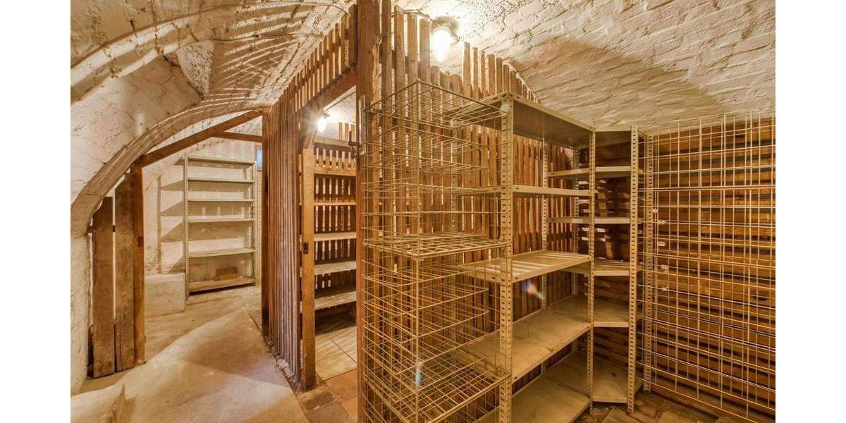 Mehrfamilienhaus, Wohnhaus Stuttgart Zuffenhausen - 1 Zimmer, 276 m&sup2;, 850.000&euro; | Angebot:24698281