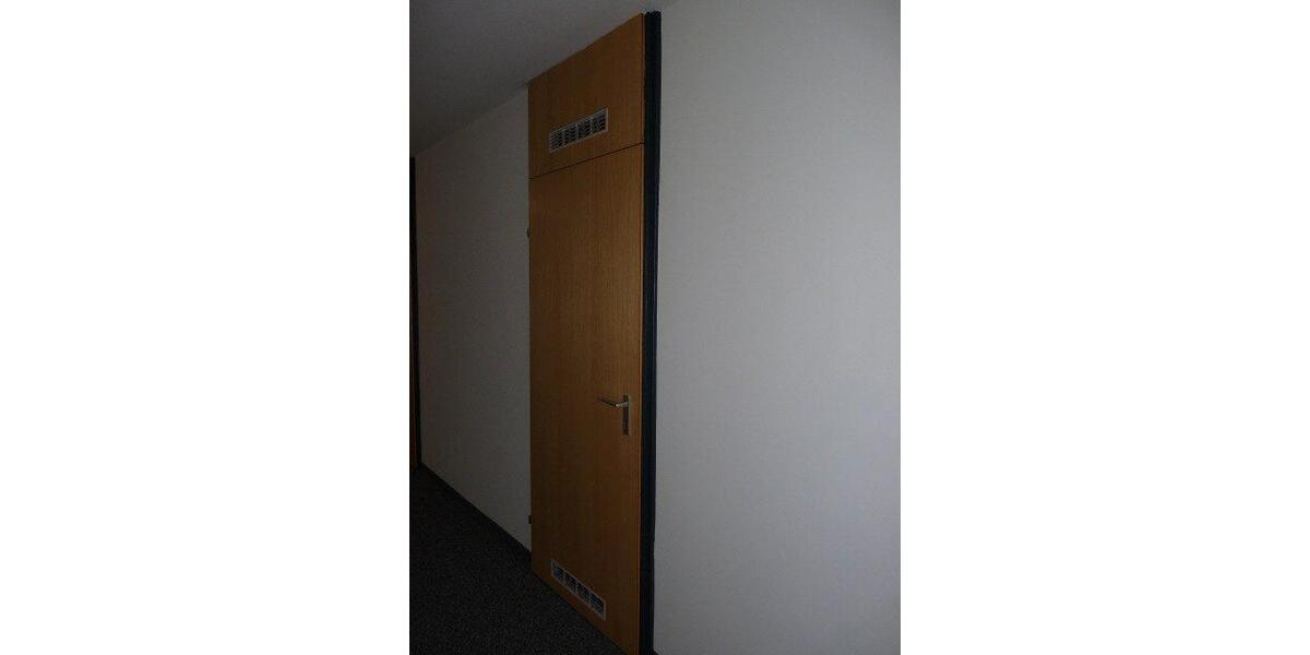 Etagenwohnung Nürtingen - 3.5 Zimmer, 95 m&sup2;, 310.000&euro; | Angebot:26717513