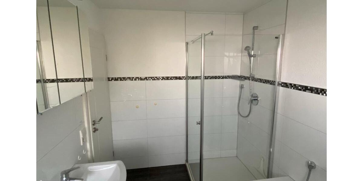 Erdgeschoßwohnung Oberriexingen - 5 Zimmer, 116 m&sup2;, 1.400&euro; | Angebot:25621667