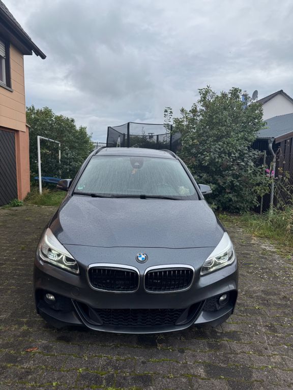 BMW 220 Gran Tourer 161.000 km 12.100 € Engelsbrand 75331