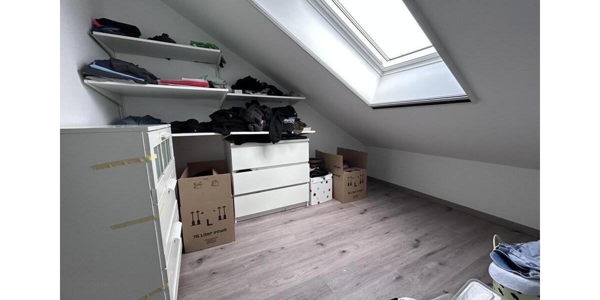 Reihenhaus Ludwigsburg Hoheneck - 4 Zimmer, 117 m&sup2;, 1.630&euro; | Angebot:26439203