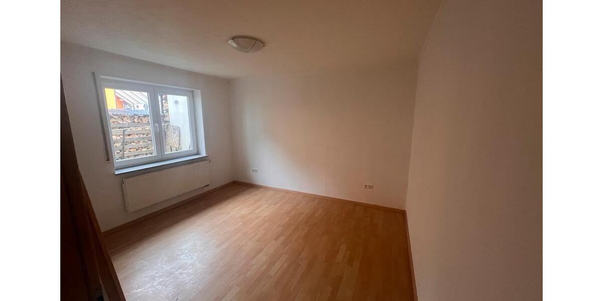 Mehrfamilienhaus, Wohnhaus Nagold - 7 Zimmer, 190 m&sup2;, 655.000&euro; | Angebot:26483093